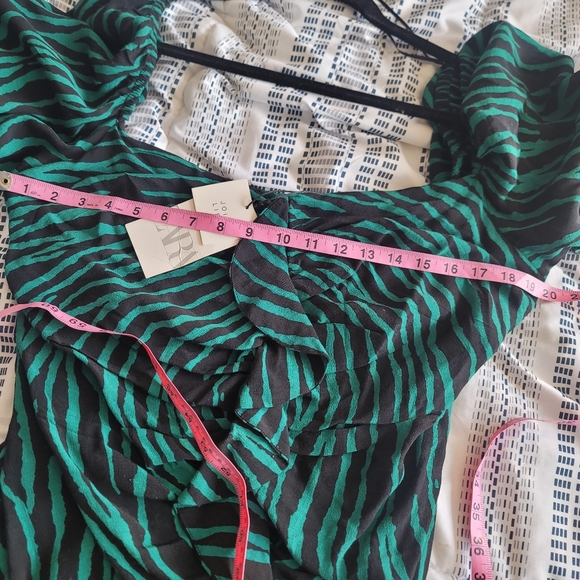 NWT ZARA zebra green black ruched party mini dress elastic puffy sleeves XXL - Picture 8 of 11